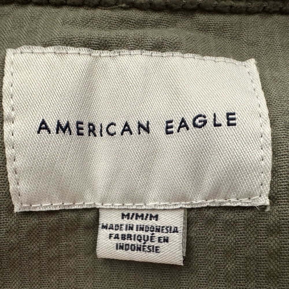 American Eagle Outfitters Women's Olive Green Cor Cropped Shacket (925) - Picture 9 of 10